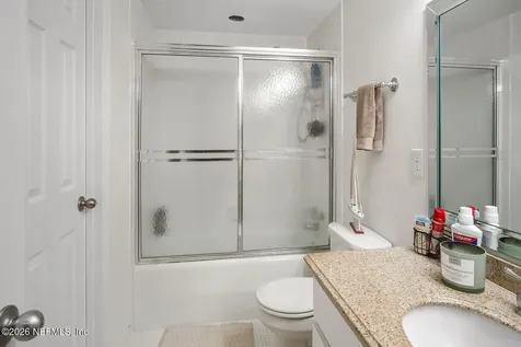8012 Hollyridge Road Jacksonville FL 32256