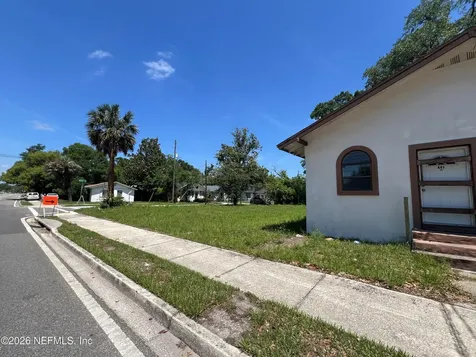 481 Golfair Boulevard Jacksonville FL 32206