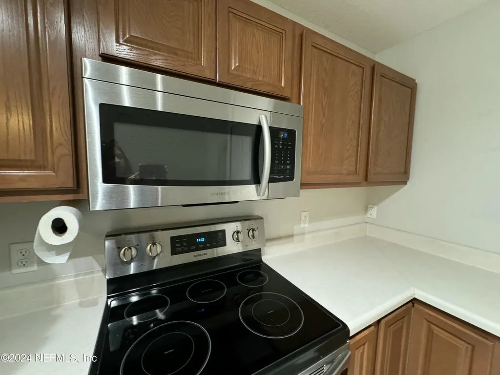 8224 Halls Hammock Court Jacksonville FL 32244