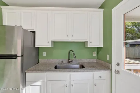 2618 Bayview Road Jacksonville FL 32210
