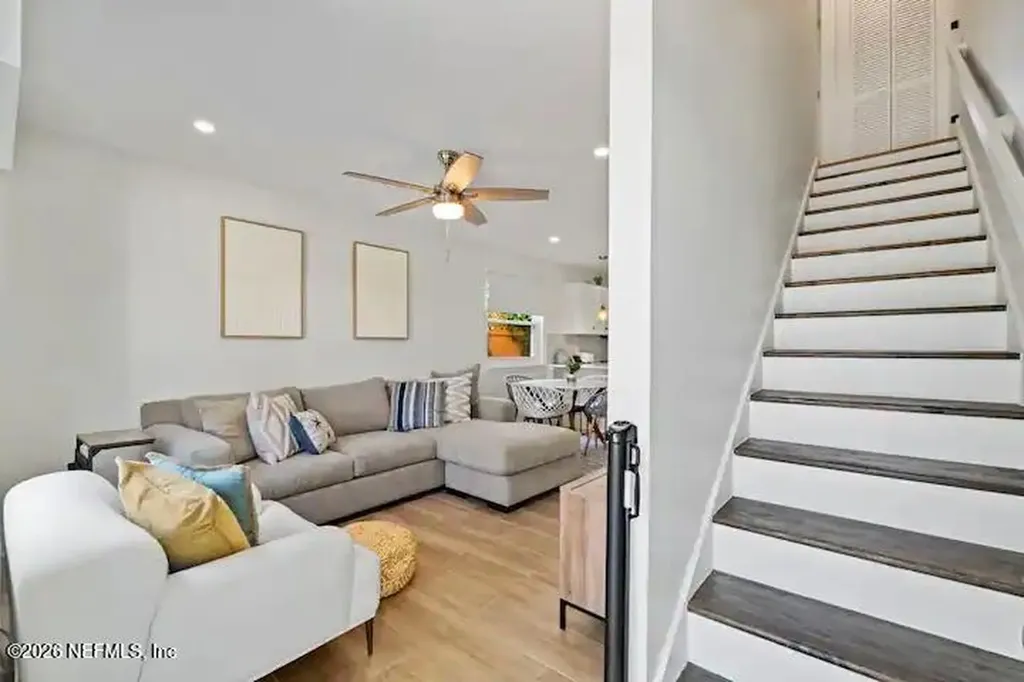 524 7th Avenue S Jacksonville Beach FL 32250