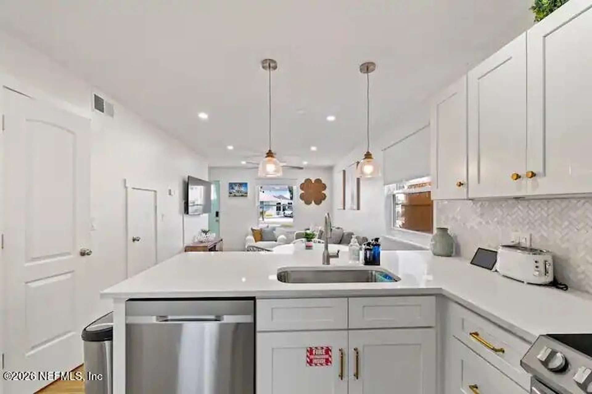 524 7th Avenue S Jacksonville Beach FL 32250