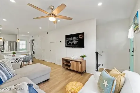 524 7th Avenue S Jacksonville Beach FL 32250
