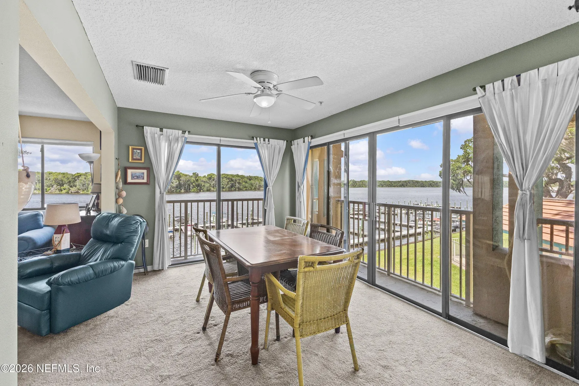 99 Broad River Place Welaka FL 32193