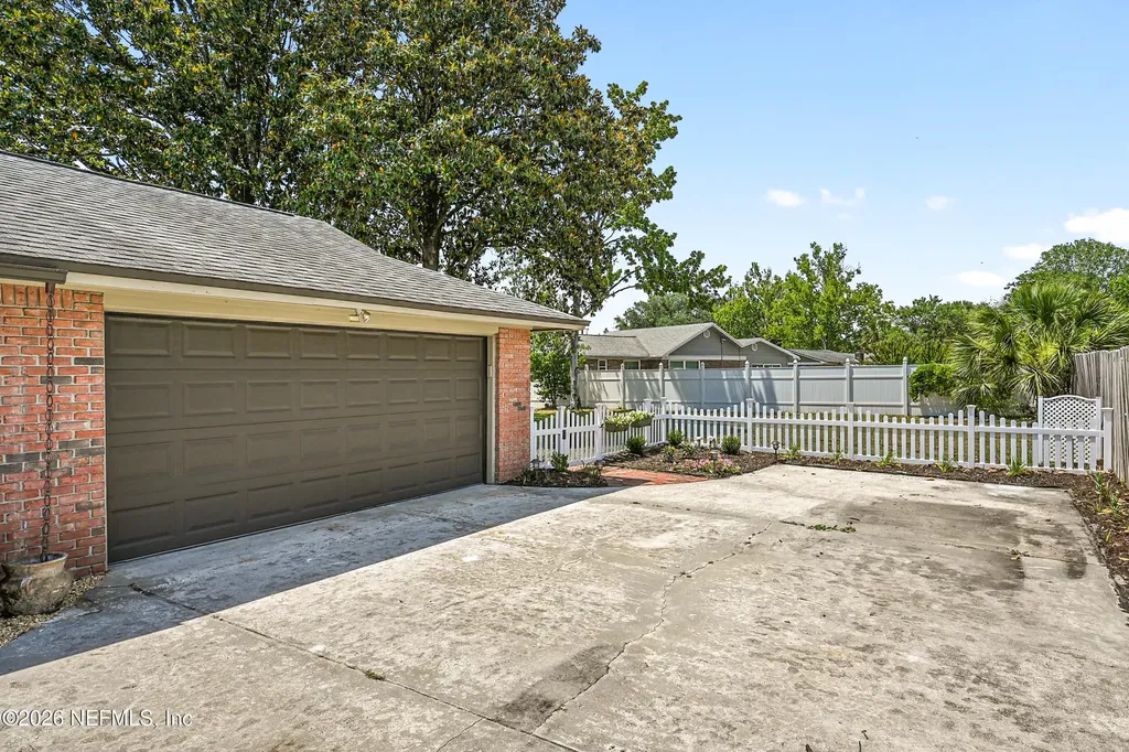 685 Tropical Parkway Orange Park FL 32073