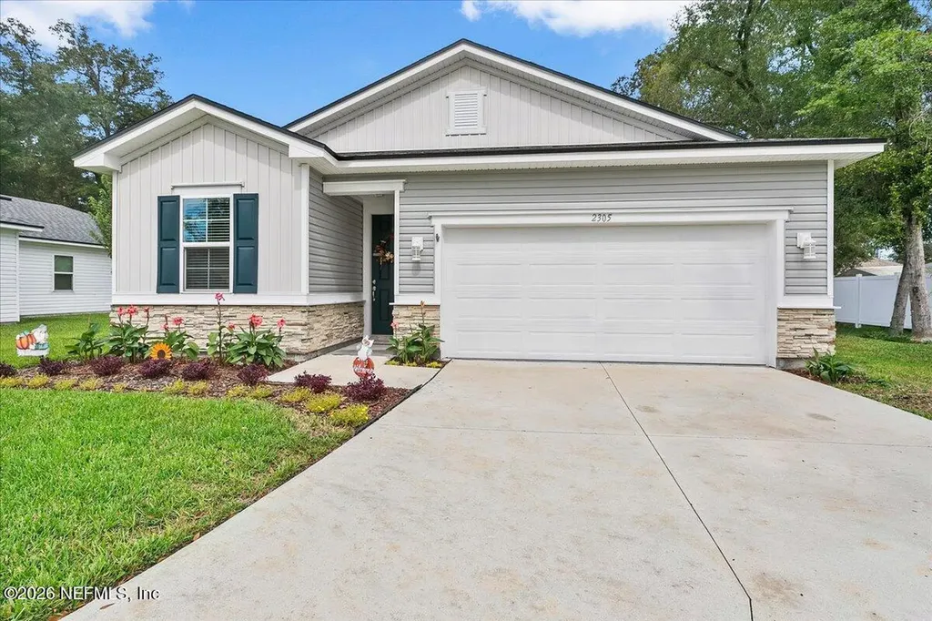 2305 Lincoln Sendero Trail Jacksonville FL 32218