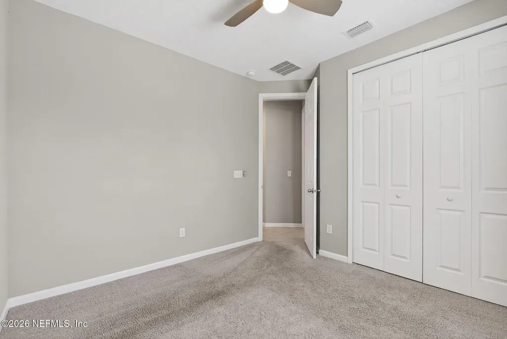 2305 Lincoln Sendero Trail Jacksonville FL 32218