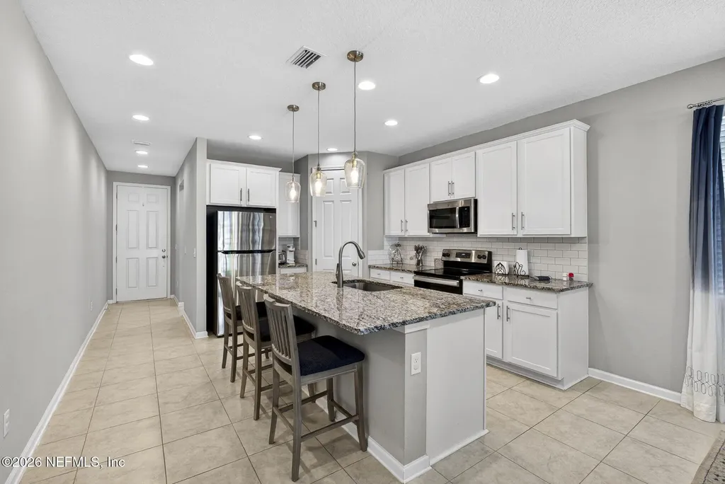 2305 Lincoln Sendero Trail Jacksonville FL 32218