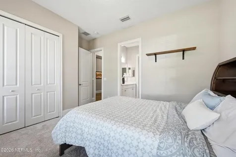 132 Clarendon Road St. Johns FL 32259