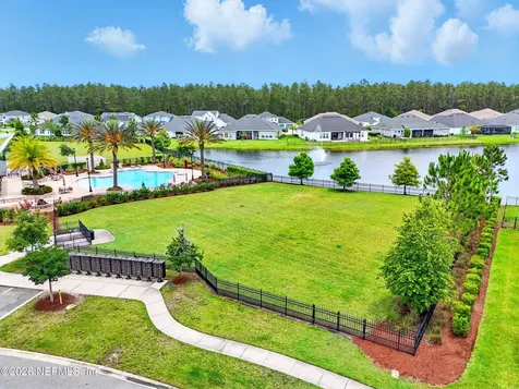 132 Clarendon Road St. Johns FL 32259