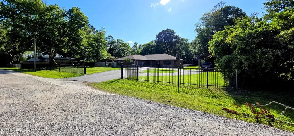 2390 Pine Hollow Road Green Cove Springs FL 32043