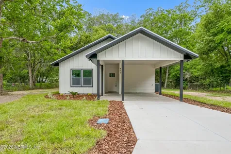 907 N Thompson Street Starke FL 32091