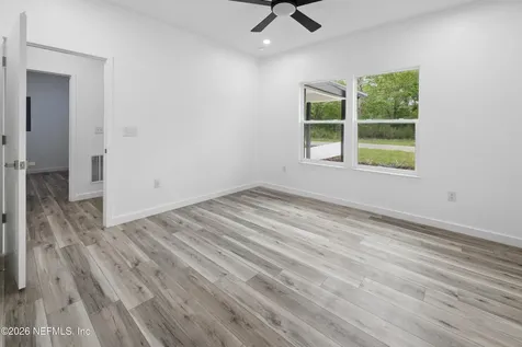 907 N Thompson Street Starke FL 32091