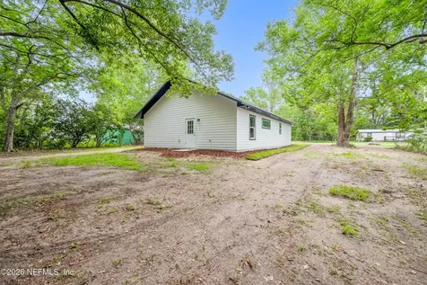 907 N Thompson Street Starke FL 32091