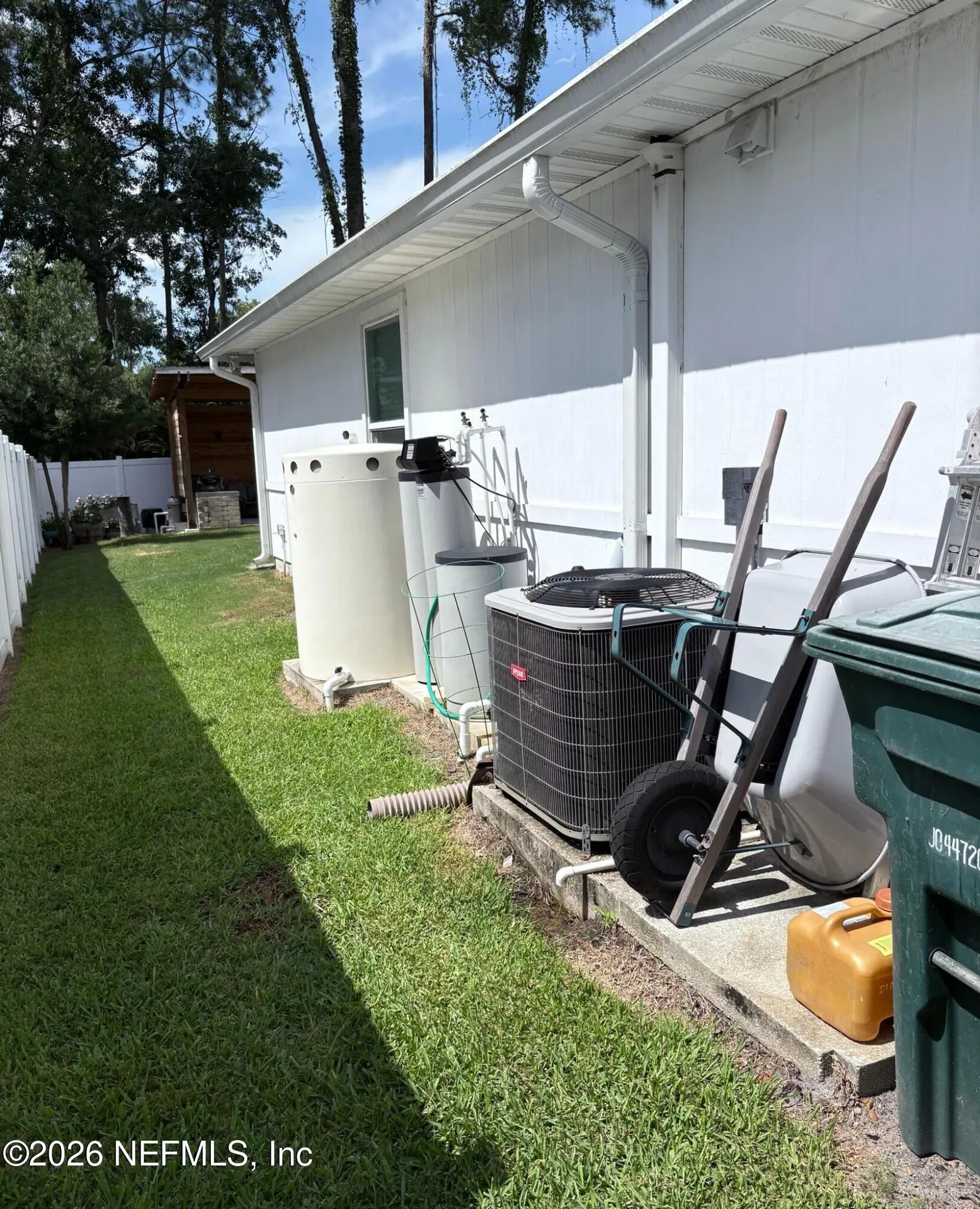 5047 Verdis Jacksonville FL 32258