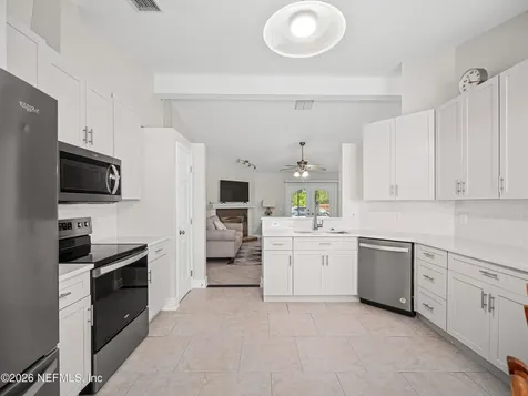 1202 Dorwinion Drive Jacksonville FL 32225