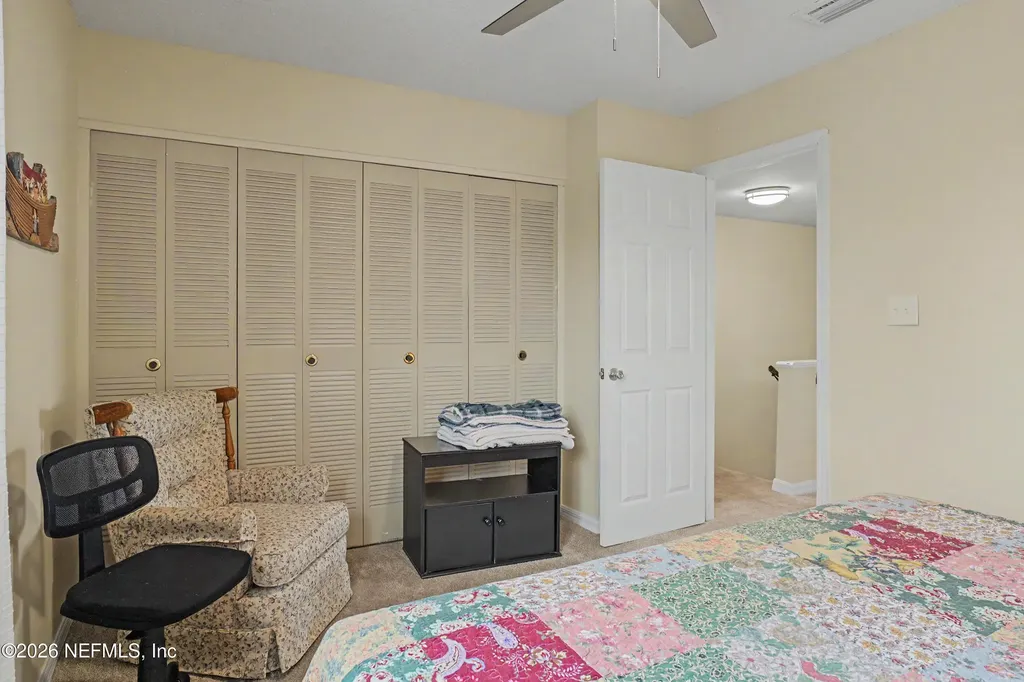 235 River Bend Place Welaka FL 32193