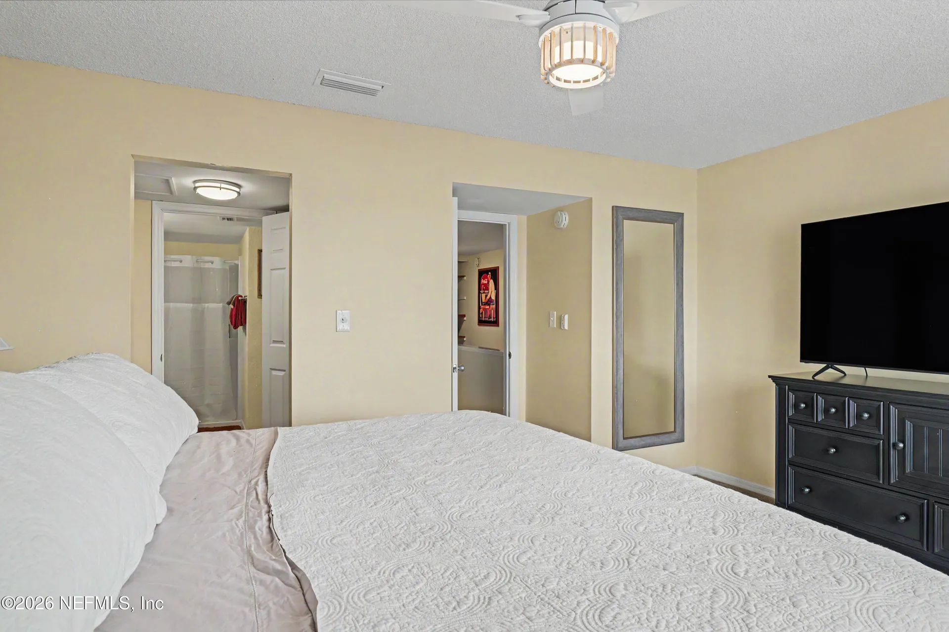 235 River Bend Place Welaka FL 32193