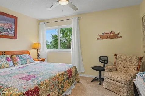 235 River Bend Place Welaka FL 32193