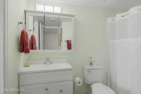 235 River Bend Place Welaka FL 32193