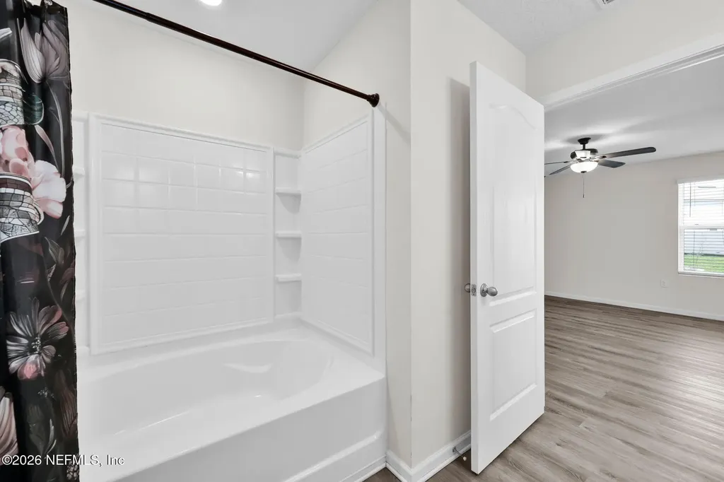 2347 Oak Stream Drive Green Cove Springs FL 32043