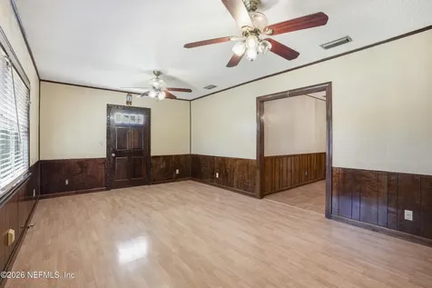 1546 River Hills Circle W Jacksonville FL 32211