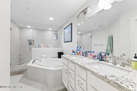 622 2nd Avenue N Jacksonville Beach FL 32250