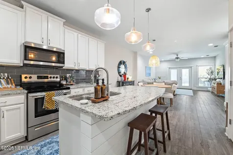 622 2nd Avenue N Jacksonville Beach FL 32250