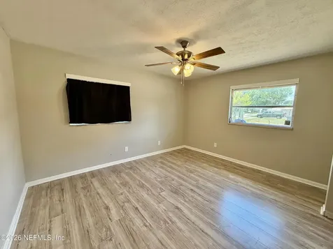 5905 Renault Drive Jacksonville FL 32244