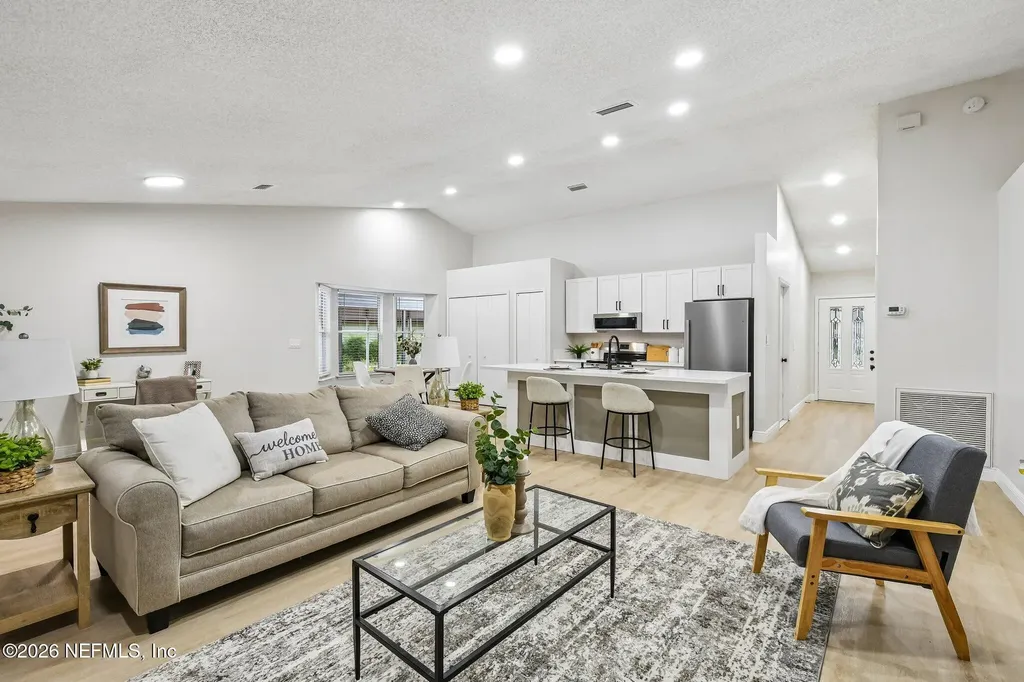 2377 Winterwood Circle E Jacksonville FL 32210