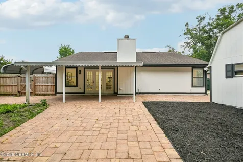 2377 Winterwood Circle E Jacksonville FL 32210