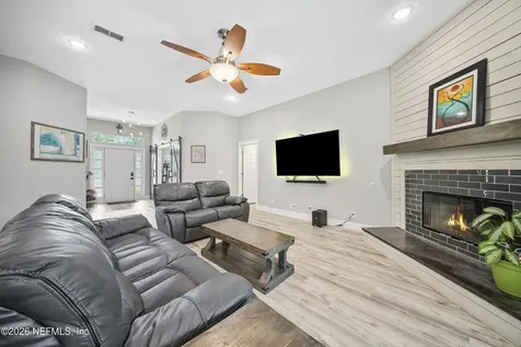 53 Oakwood Road Jacksonville Beach FL 32250