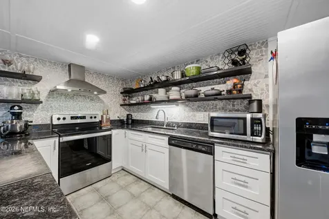 10439 Bigtree Circle W Jacksonville FL 32257
