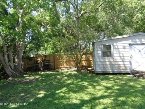 8464 Three Creeks Boulevard Jacksonville FL 32220