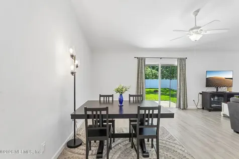 6117 Patriots Landing Lane Jacksonville FL 32244