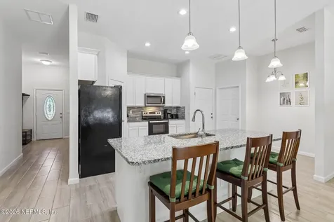 6117 Patriots Landing Lane Jacksonville FL 32244
