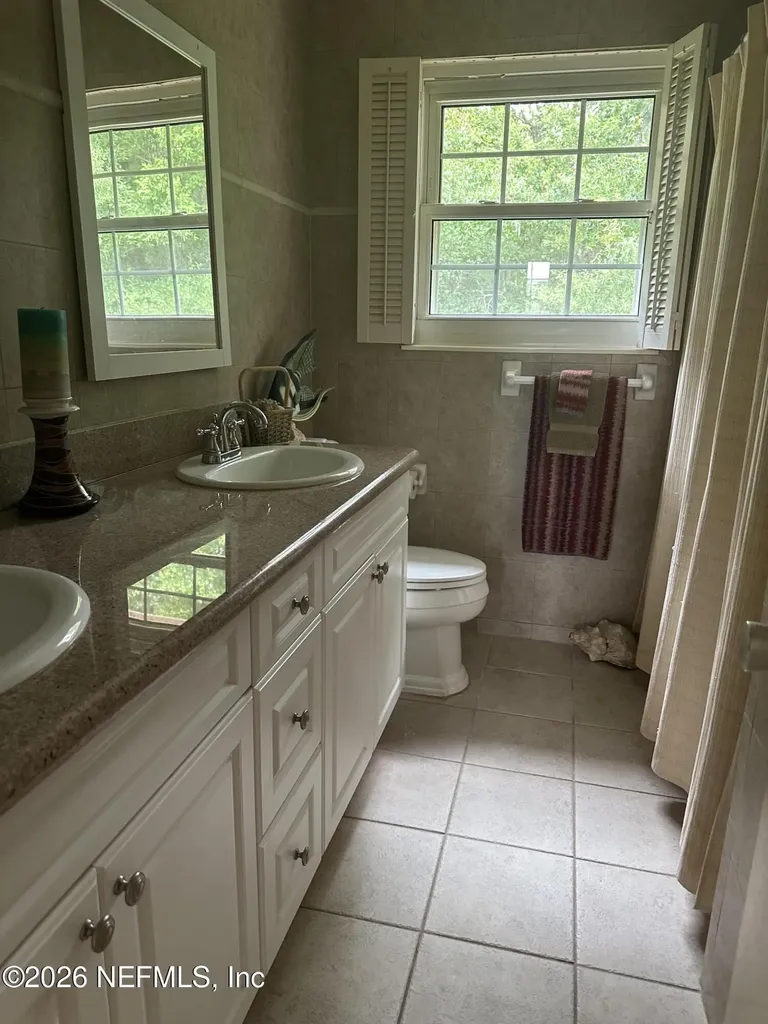 8468 Philrose Drive W Jacksonville FL 32217