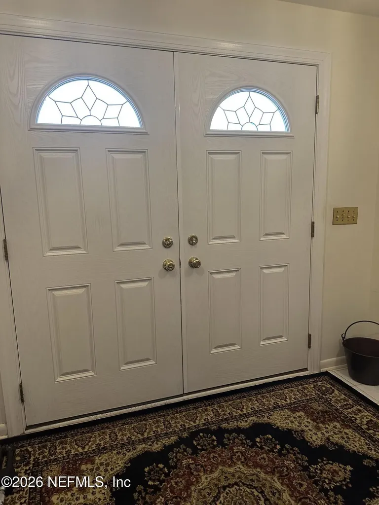 8468 Philrose Drive W Jacksonville FL 32217