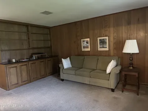 8468 Philrose Drive W Jacksonville FL 32217