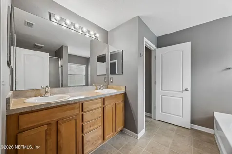 15763 Twin Creek Drive Jacksonville FL 32218