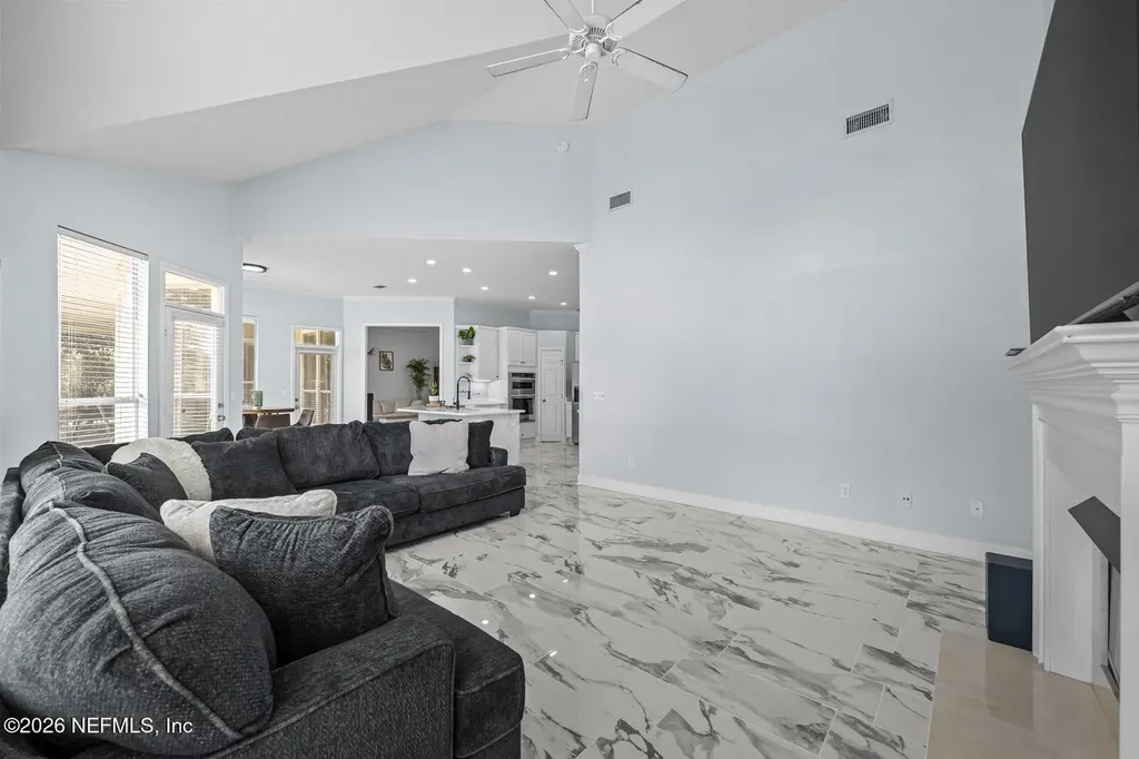 12548 Highview Drive Jacksonville FL 32225