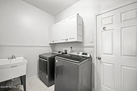 12548 Highview Drive Jacksonville FL 32225