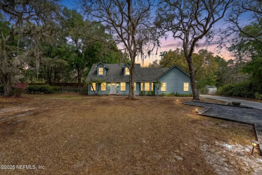 836 Lake Asbury Drive Green Cove Springs FL 32043