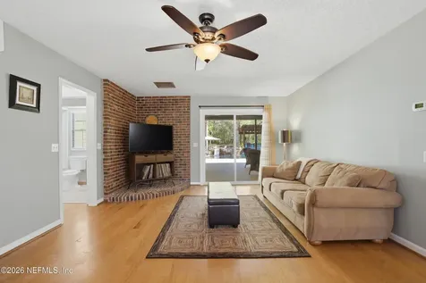 836 Lake Asbury Drive Green Cove Springs FL 32043