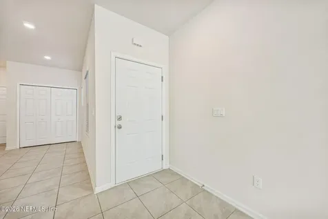 921 Capitol Parkway Jacksonville FL 32218