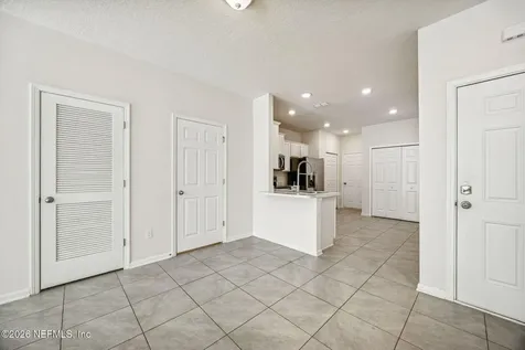 921 Capitol Parkway Jacksonville FL 32218