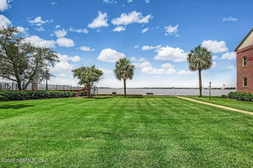 834 Cedar Street Jacksonville FL 32207