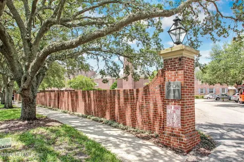 834 Cedar Street Jacksonville FL 32207