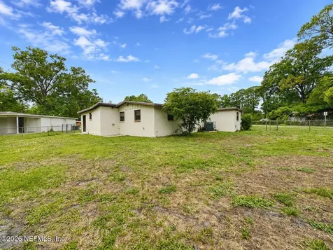 6009 Verdes Road Jacksonville FL 32244