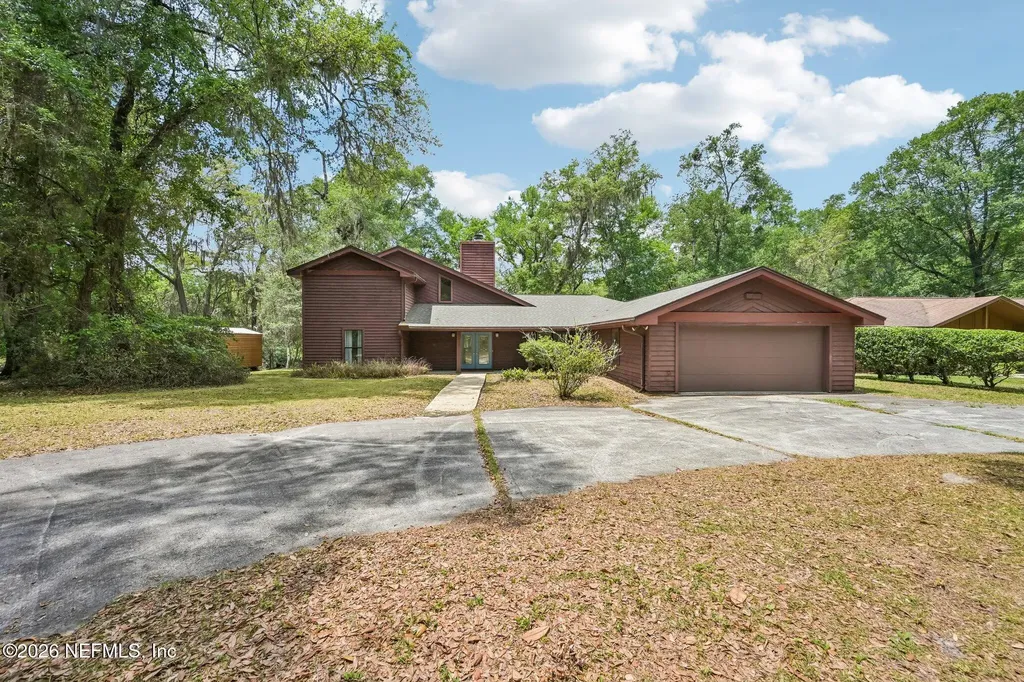 2402 Sandy Run Drive W Middleburg FL 32068